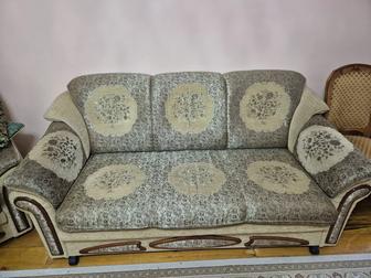 Диваны и кресла