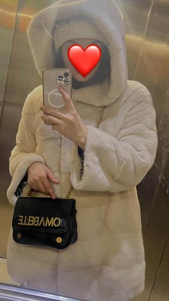 Продам шубу Omabelle
