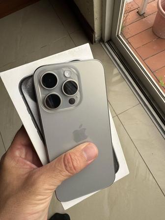 iPhone 15 pro 256гб акб 100%