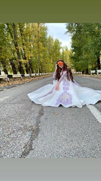 продам платье на узату