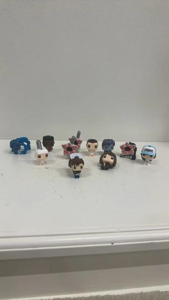 Продам или обменяю фигурки Киндер ОСД