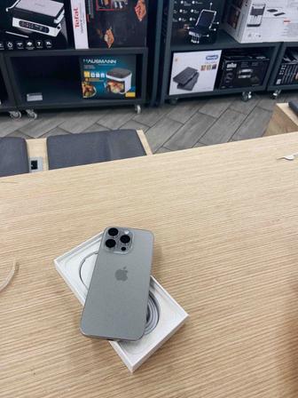 Айфон 16 про ))