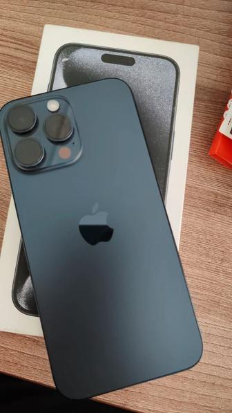 Продам Айфон 15про Макс 256гб