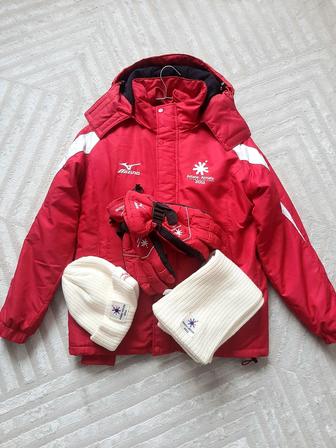 Продам костюм Азиады 2011