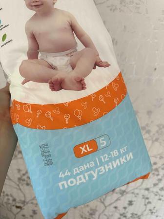 Подгузник мама знает