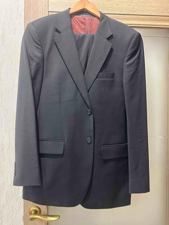 Костюм мужской