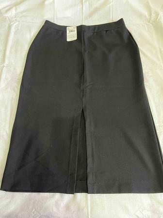 Юбка женская размер 48, новая, черная