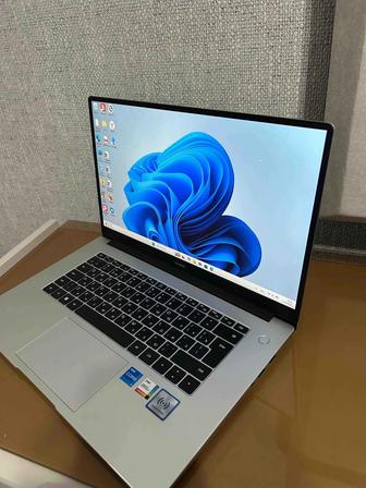 Продаю ноутбук, в отличном состоянии, покупал год назад
MateBook D15 intel