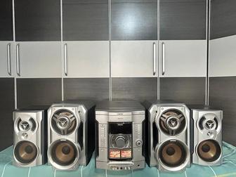 Музыкальный центр