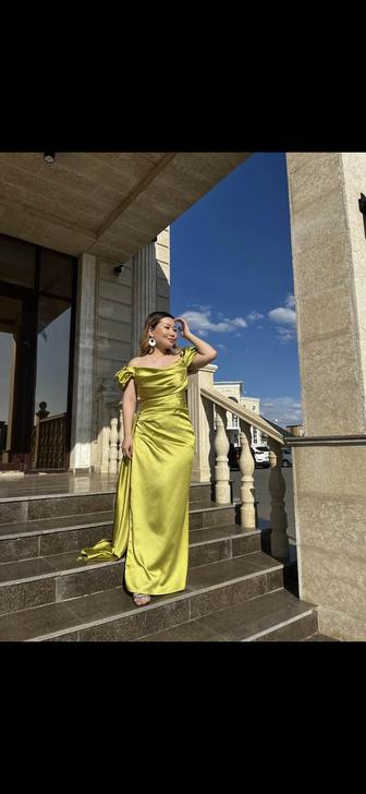 Продам вечернее платье