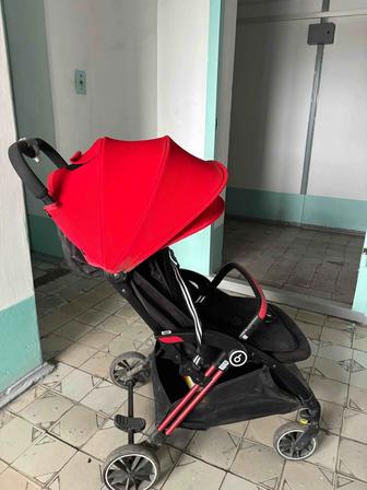 Продам детскую коляску