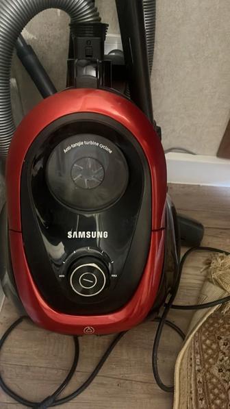 Пылесос SAMSUNG