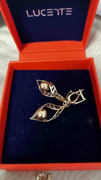 Серьги из золота