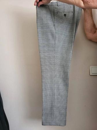 Костюм тройка