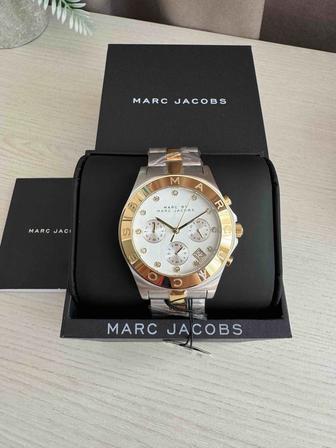 Часы Marc Jacobs