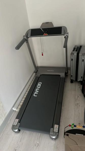 Продается беговая дорожка