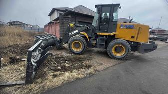 Аренда Фронтального погрузчика с виллой и с ковшом 25 года