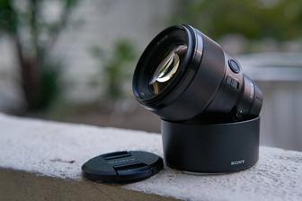 Продам объектив Sony 85 1.8 FE