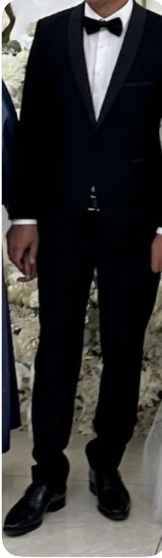 Продам смокинг