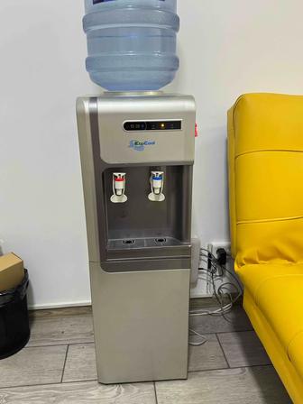 Кулер для воды