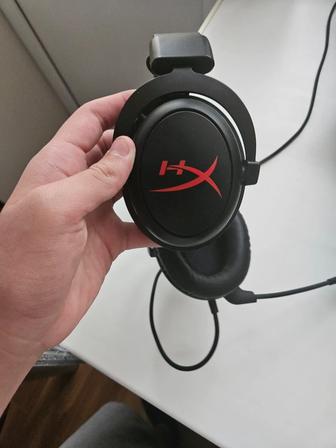 Продам наушники hyperX cloud