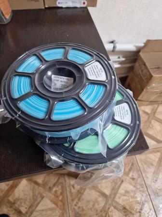 Продам 3д пластик для принтера