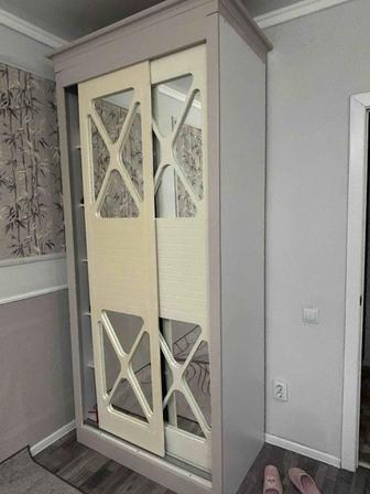 Отдам бесплатно шкаф