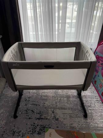 Кровать манеж