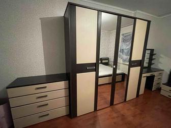 Спальные гарнитуры