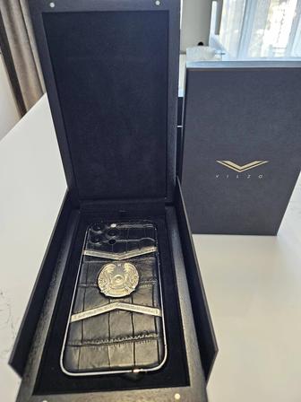 IPhone 13 pro max версия Vertu