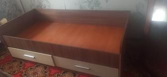 Продам кровать