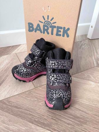 Зимние сапоги Bartek для девочек 21 размер