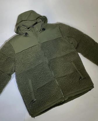 Продам куртку TNF