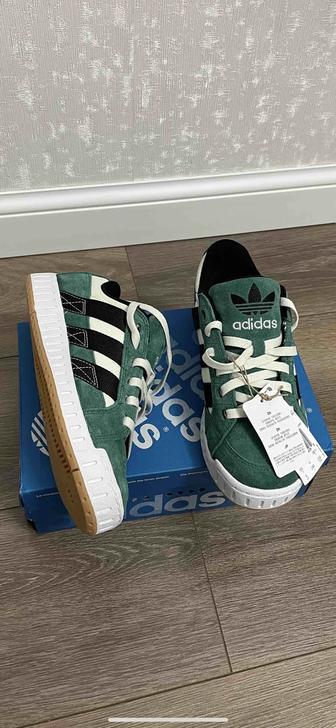 Кроссовки оригинал Adidas