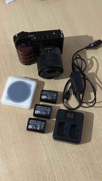 Камера Sony zv-e10