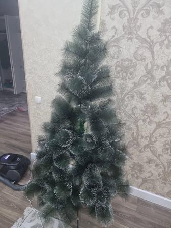 Ёлка искусственная