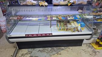 Продам витринный холодильник