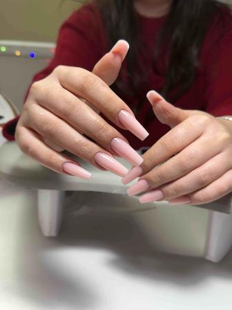 Услуги мастера маникюра