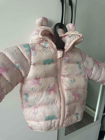 Продам ветровку на девочку