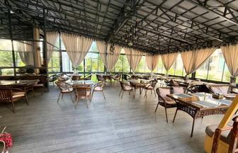 Продам летние для ресторана