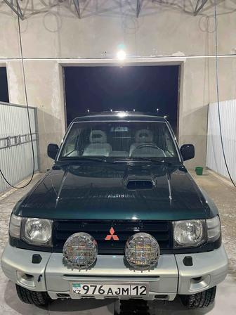 Аренда автомобиля Mitsubishi pajero 2