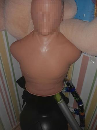 Бокс-манекен Герман, регулируемый, можно заливать водой/песком, состояние х