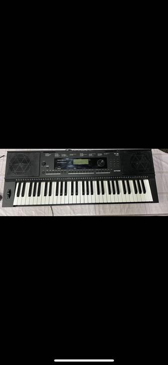 Синтезатор Kurzweil KP100