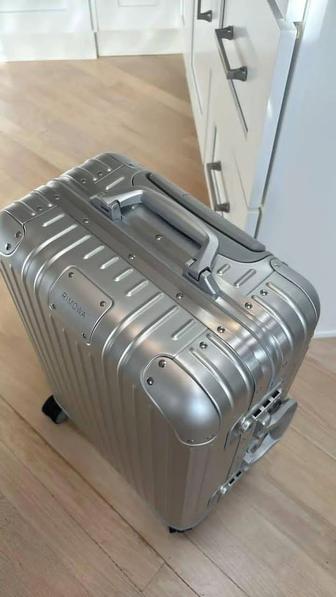 Чемоданы Rimowa