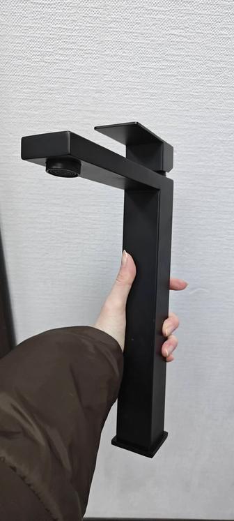 Продается смеситель Haiba