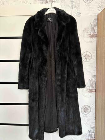 Продаем норковую шубу
