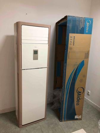 Продам напольный (колонный) кондиционер Midea