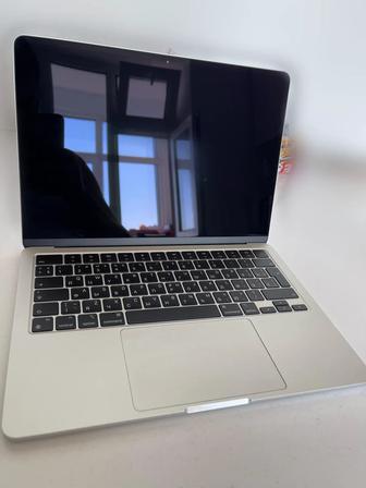 MacBook Air M2 (13) 2022 Идеальное состояние