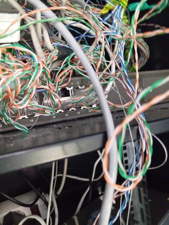 Ремонт систем видеонаблюдения, домофонов, пожарных сигнализаций.