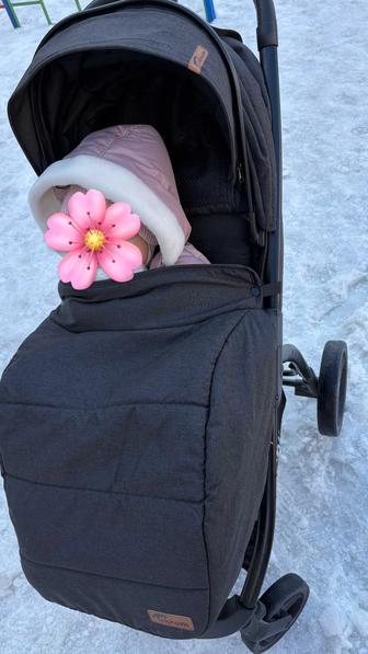 Продам коляску Teknum